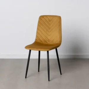 Silla en color dorado.
